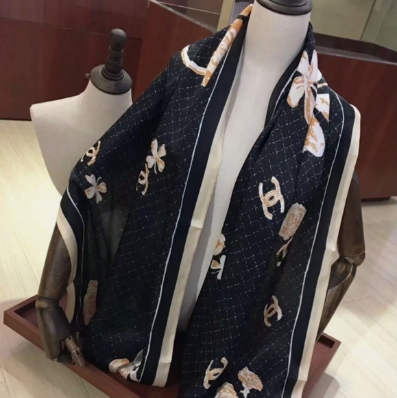 AUTHENTIC BLACK CHANEL LONG SILK SCARF - Picture 6 of 9